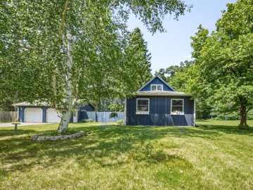 Eau Claire, WI: 1120 Bauer Avenue