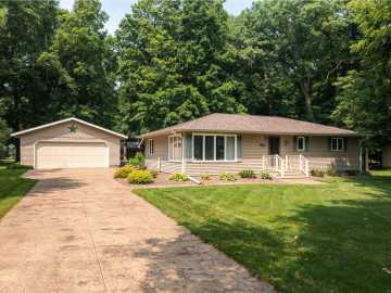 Barron, WI: 789 Pine Street