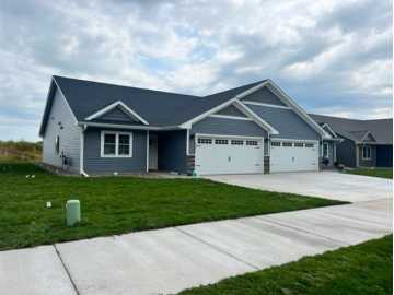 Eau Claire, WI: 4987 Maple Leaf Path