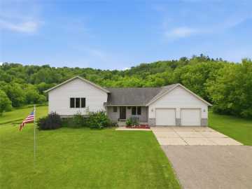 Fall Creek, WI: 10255 Voight Road