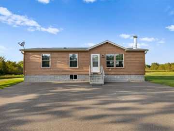 Boyd, WI: 33324 155th Avenue