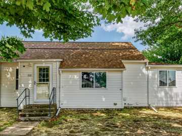 Cornell, WI: 700 Main Street