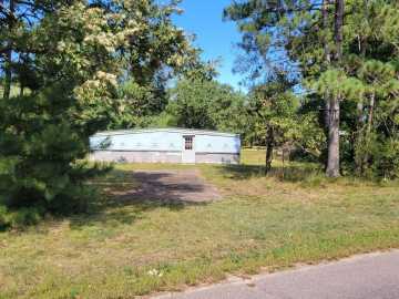 Black River Falls, WI: W10236 and W10232 Vaudreuil Road