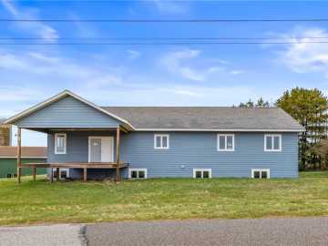 Elk Mound, WI: N6153 1010th Street