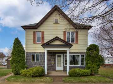 Chippewa Falls, WI: 12 N Rural Street