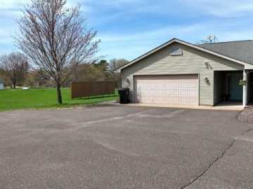 Osceola, WI: 2369 94th Avenue