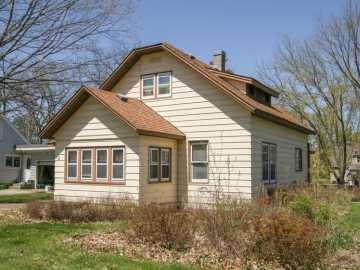 Barron, WI: 41 E Euclid Avenue