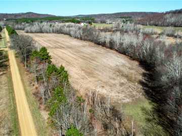 Wheeler, WI: E7071 1070th Avenue