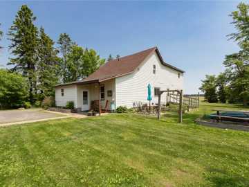 Centuria, WI: 1843 190th Street