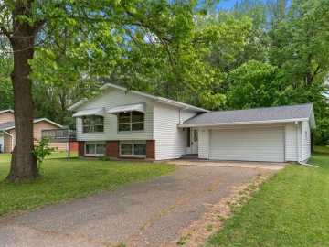 Baldwin, WI: 750 6th Avenue
