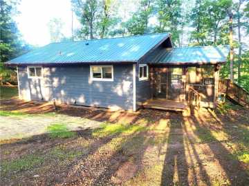 Comstock, WI: 1981 Long Lake Lane