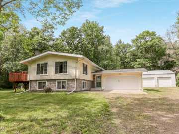 Cameron, WI: 2104 US Hwy 8