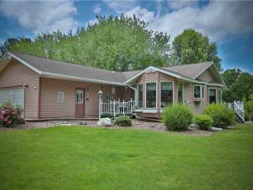 Woodville, WI: 509 Southside Drive