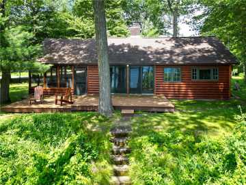 Danbury, WI: 8031 Park Street