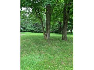 Park Falls, WI: 498 Avery Avenue