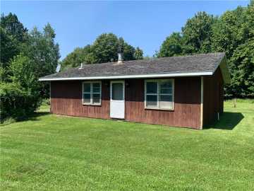 Butternut, WI: 82910 Creamery Road