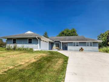 Black River Falls, WI: 803 N North Star Drive