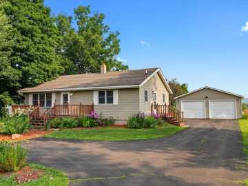 Menomonie, WI: E4219 County Rd BB 