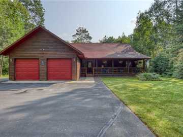 Hayward, WI: 9420 N Dun Rovin Road