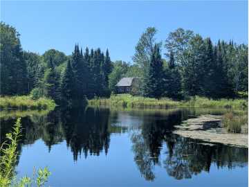Hawkins, WI: N7479-N7551 Hackett Rd 