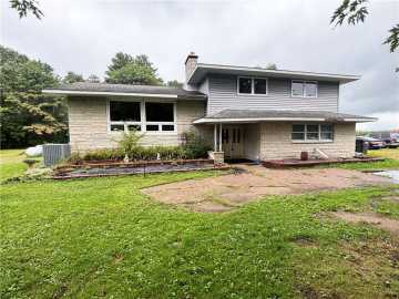 Chetek, WI: 2614 8th Avenue