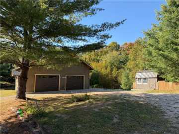 Shell Lake, WI: W8578 Sand Road