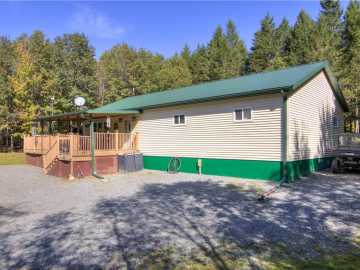Neillsville, WI: W6674 Poertner Road