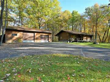 Hayward, WI: 12705 N Paddock Road