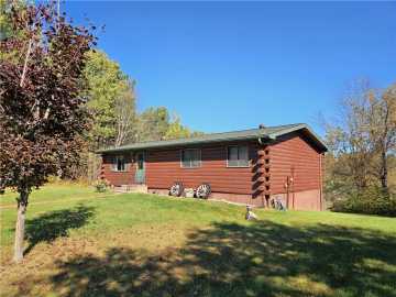 Birchwood, WI: 3371 N Summit Lake Road