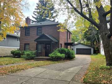 Eau Claire, WI: 812 3rd Avenue