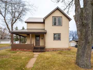 Stanley, WI: 329 S Broadway Street