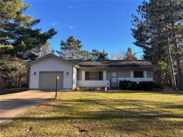 Hayward, WI: 10532 N Margarets Lane