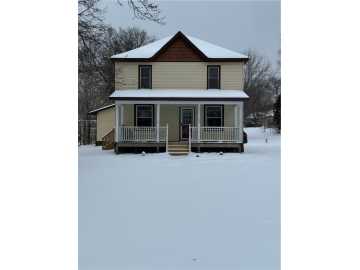 Wheeler, WI: 204 W Main Avenue