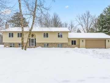 New Richmond, WI: 1735 Highway 63 