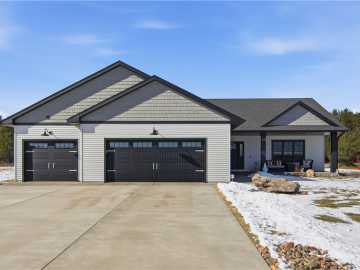 Chippewa Falls, WI: 3658 112th Street