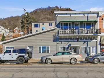 Alma, WI: 103 S Main Street