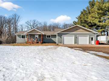 Shell Lake, WI: 2399 N Little Long Lake Road