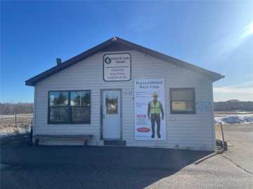 Park Falls, WI: 590 & 870 1st N Avenue