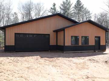 Danbury, WI: 3587 Deer Lodge Trailway 