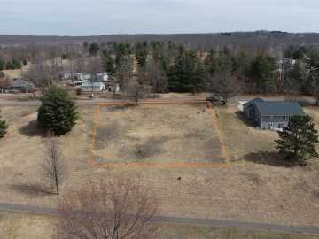 Chetek, WI: Lot 6 25-25 1/4 Street