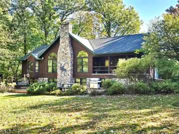 Chetek, WI: 2315 5 1/4 Avenue