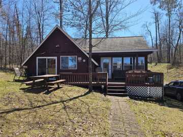 Spooner, WI: W9488 Lakewood Road