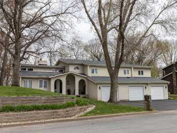 Eau Claire, WI: 3712 Timber Trails Court