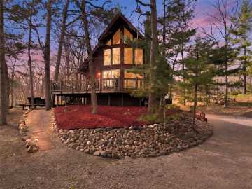 Danbury, WI: 28420 Viking Court