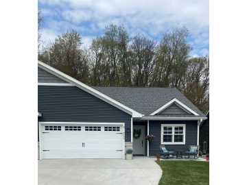 Eau Claire, WI: 5154 Quiet Hollow Court