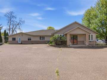 Menomonie, WI: 2108 S Broadway Street