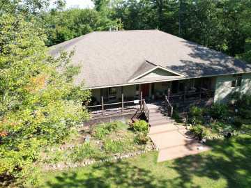 Iron River, WI: 9625 Buskey Bay Drive