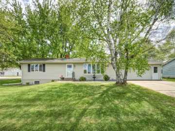 Cadott, WI: 111 W Hillside Drive