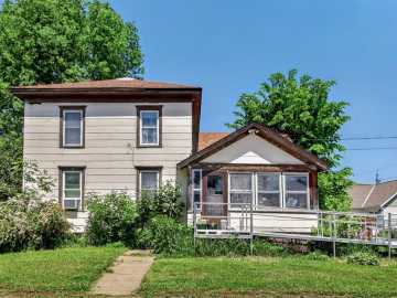 Mondovi, WI: 146 W Mill Street