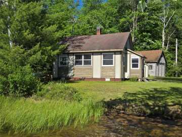 Cable, WI: 48285 Lake Knotting Lane